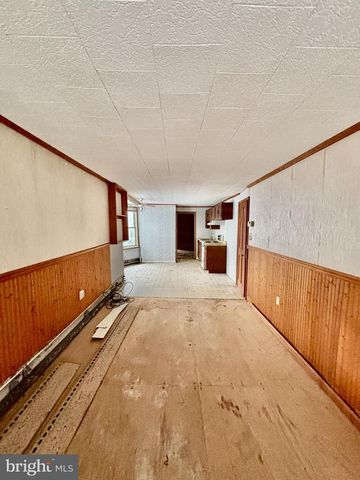 241 PIERCE ST, Pottsville, PA 17901