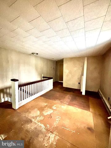 241 PIERCE ST, Pottsville, PA 17901