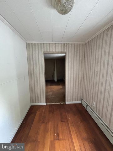 241 PIERCE ST, Pottsville, PA 17901