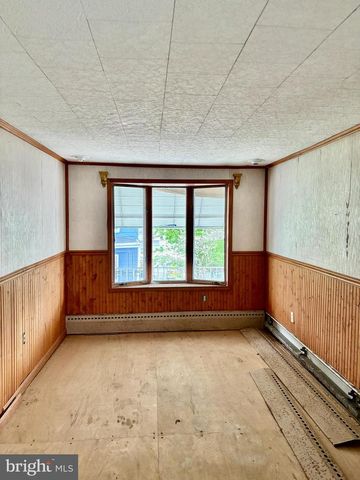 241 PIERCE ST, Pottsville, PA 17901