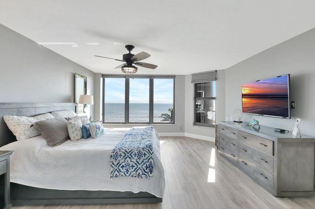 4000 N Highway A1a 402, Hutchinson Island, FL 34949