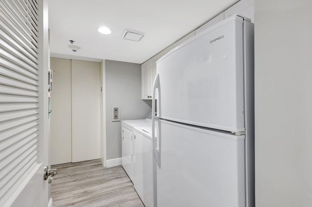 4000 N Highway A1a 402, Hutchinson Island, FL 34949