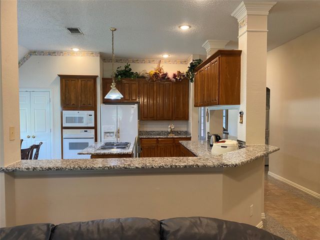 5730 Champion Court, Arlington, TX 76017