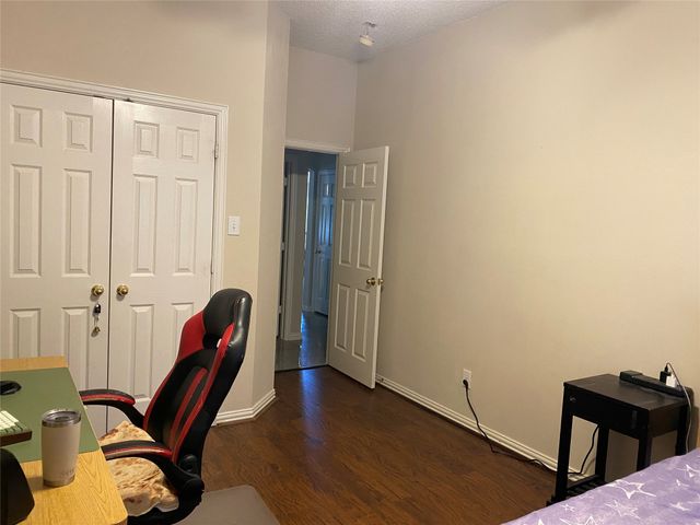 5730 Champion Court, Arlington, TX 76017