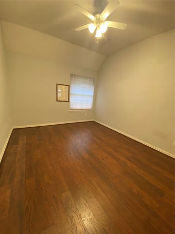 5730 Champion Court, Arlington, TX 76017