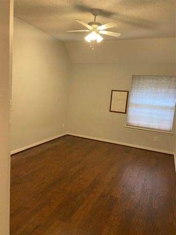 5730 Champion Court, Arlington, TX 76017
