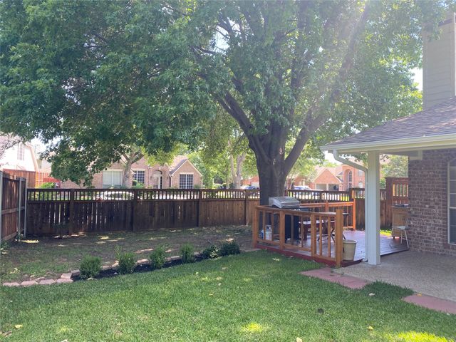 5730 Champion Court, Arlington, TX 76017