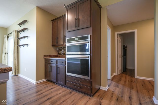 9018 E Gayle Drive, Morgantown, IN 46160