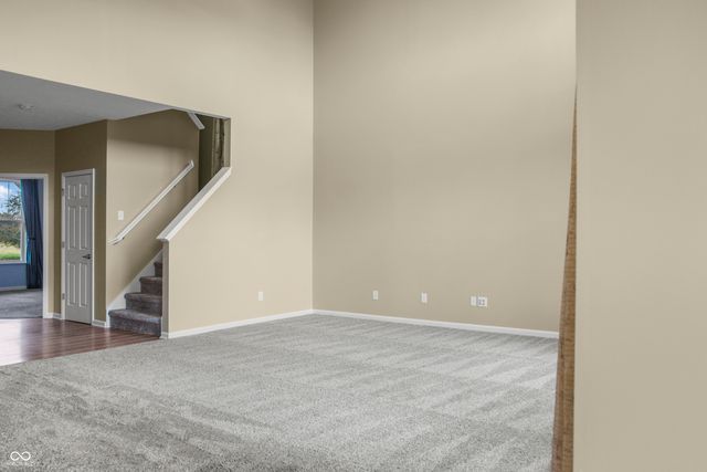 9018 E Gayle Drive, Morgantown, IN 46160