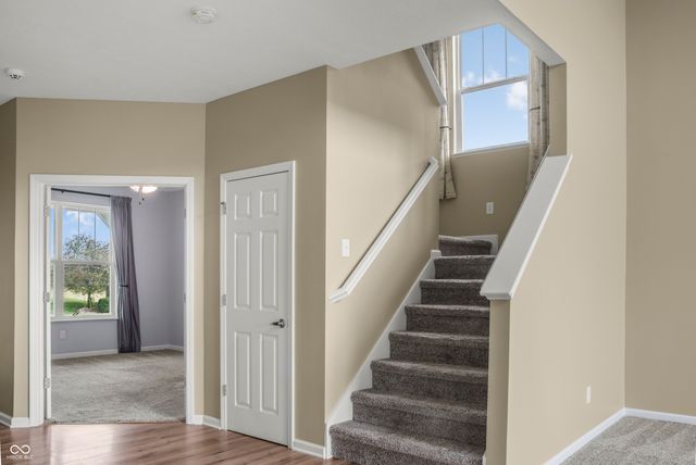 9018 E Gayle Drive, Morgantown, IN 46160