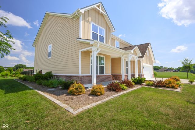 9018 E Gayle Drive, Morgantown, IN 46160