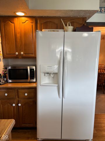 2622 Forest Drive, Columbus, IN 47201