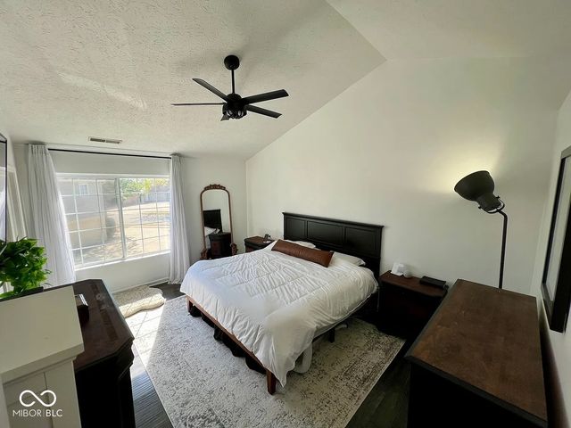 620 Cembra Drive, Greenwood, IN 46143