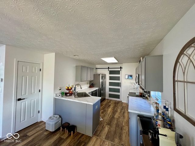 620 Cembra Drive, Greenwood, IN 46143