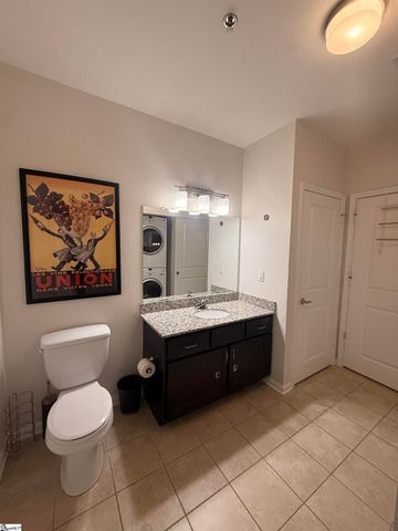 100 E Washington Street Unit 23, Greenville, SC 29601