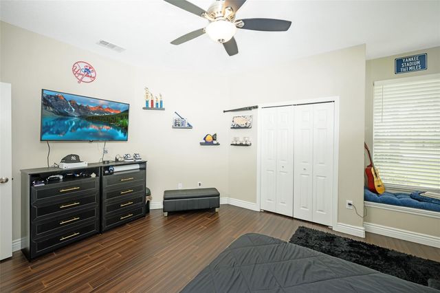 5429 BURNT HICKORY DRIVE, Valrico, FL 33596