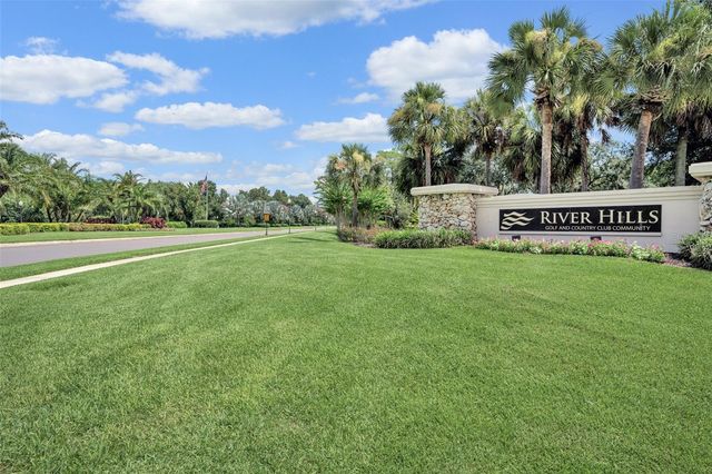 5429 BURNT HICKORY DRIVE, Valrico, FL 33596