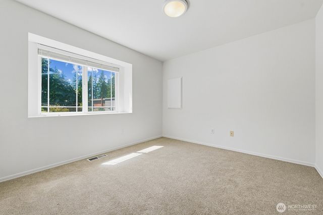 15732 Interlake Avenue N, Shoreline, WA 98133