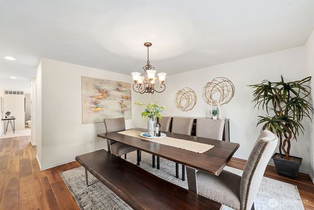 15732 Interlake Avenue N, Shoreline, WA 98133