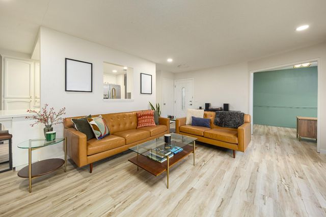 3081 Sea Gull Ln, Stockton, CA 95219