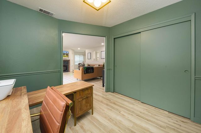 3081 Sea Gull Ln, Stockton, CA 95219