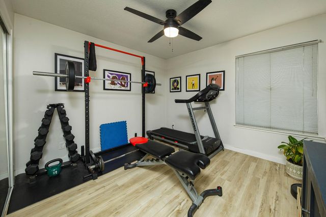 3081 Sea Gull Ln, Stockton, CA 95219