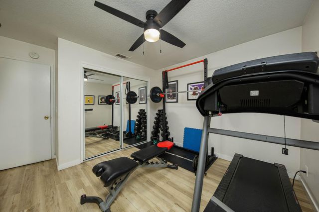 3081 Sea Gull Ln, Stockton, CA 95219