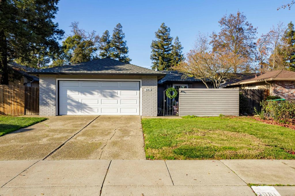 3081 Sea Gull Ln, Stockton, CA 95219