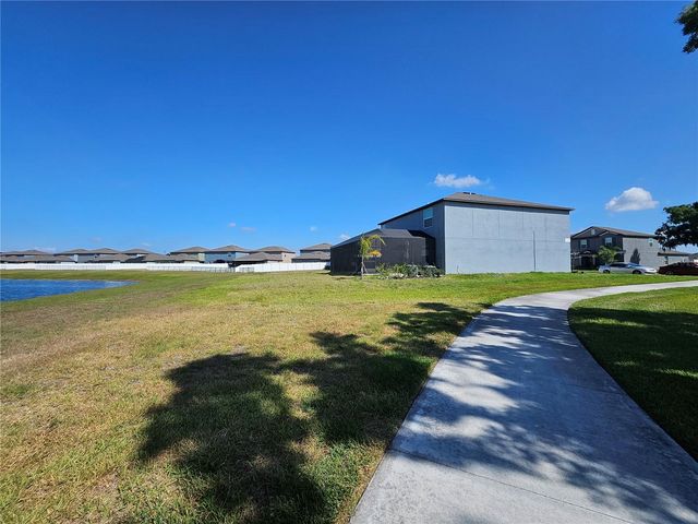 12751 WESTON OAKS LANE, Riverview, FL 33579