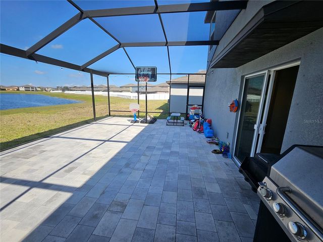 12751 WESTON OAKS LANE, Riverview, FL 33579