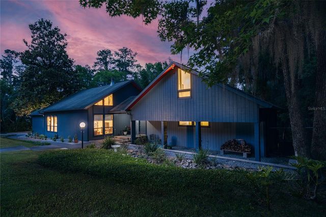 3007 SW 4TH COURT, Gainesville, FL 32601