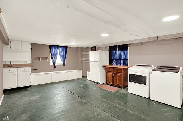 4006 S 50 W, Greenfield, IN 46140