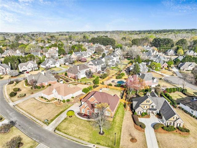 6885 Grassmoor Grange Way, Cumming, GA 30040