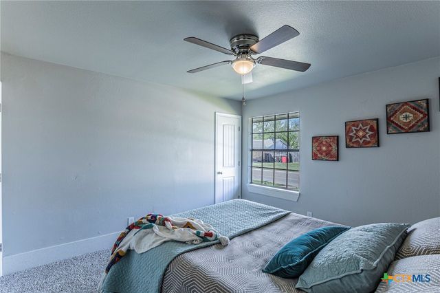 701 Steven Street, Troy, TX 76579