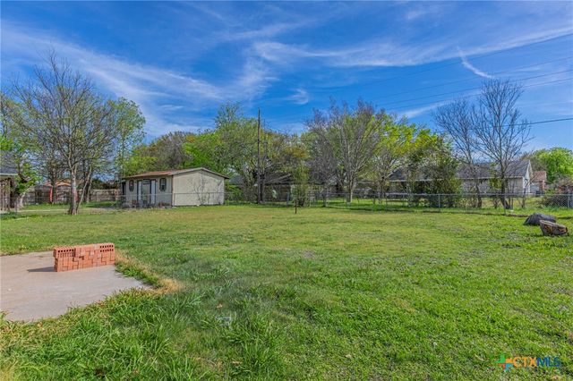 701 Steven Street, Troy, TX 76579