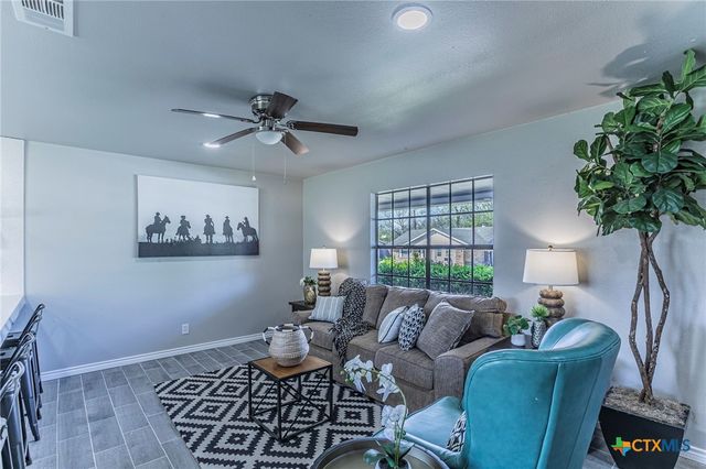 701 Steven Street, Troy, TX 76579