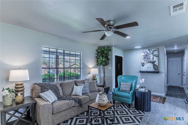 701 Steven Street, Troy, TX 76579