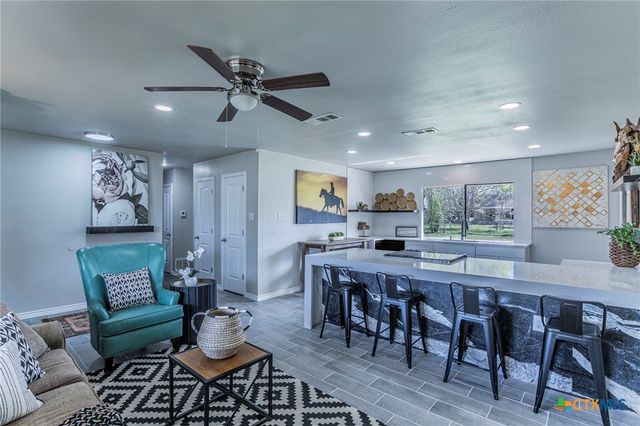 701 Steven Street, Troy, TX 76579