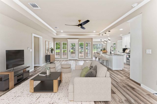 4000 Fairway Drive, Granbury, TX 76049