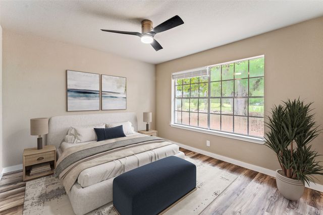 4000 Fairway Drive, Granbury, TX 76049