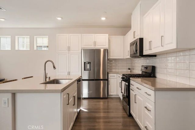 4089 Summer Way, Corona, CA 92883