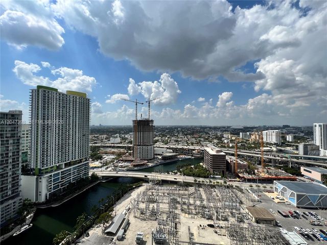 92 SW 3rd St 3310, Miami, FL 33130
