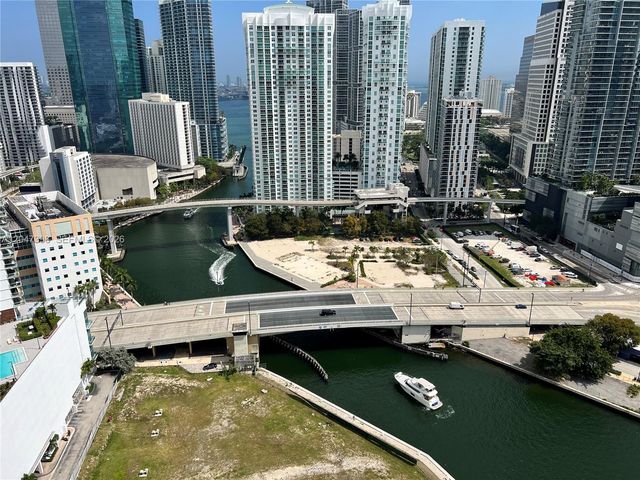 92 SW 3rd St 3310, Miami, FL 33130
