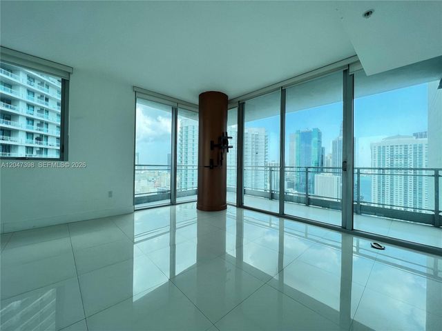92 SW 3rd St 3310, Miami, FL 33130