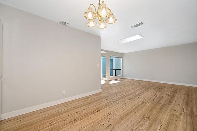 5638 Cypress Point Dr, Citrus Heights, CA 95610