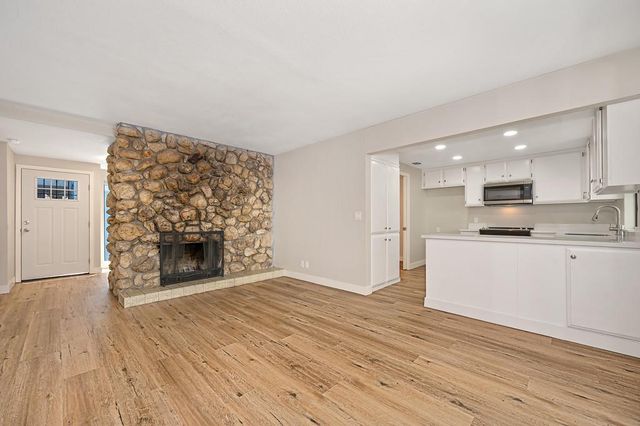 5638 Cypress Point Dr, Citrus Heights, CA 95610