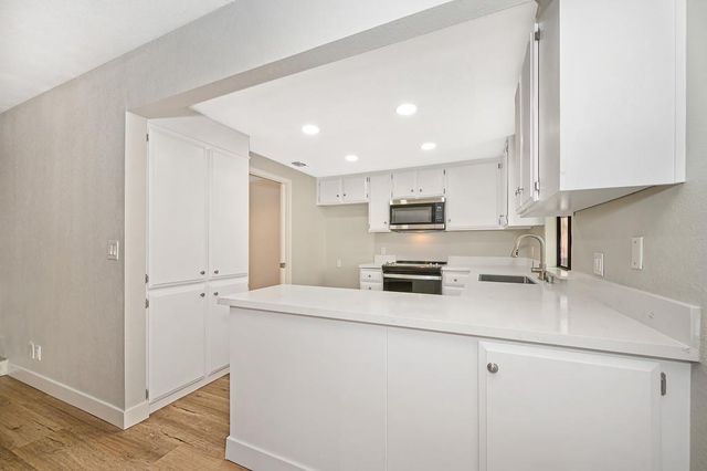 5638 Cypress Point Dr, Citrus Heights, CA 95610