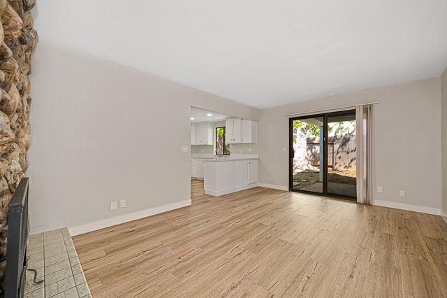 5638 Cypress Point Dr, Citrus Heights, CA 95610