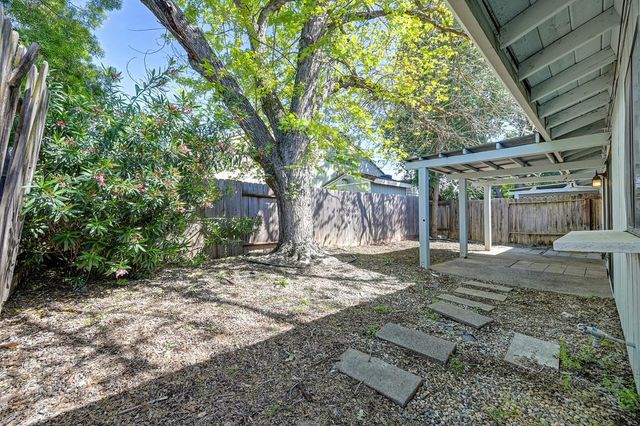 5638 Cypress Point Dr, Citrus Heights, CA 95610