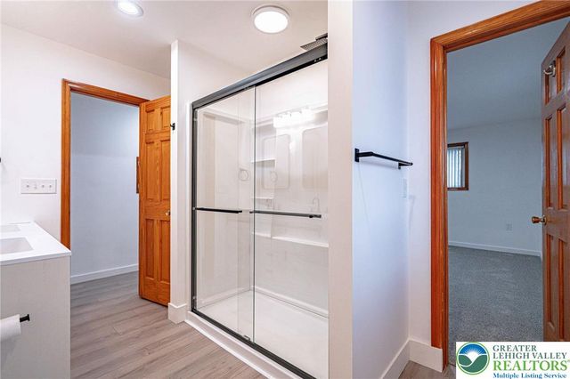 3442 Hickory Circle, South Whitehall Twp, PA 18103